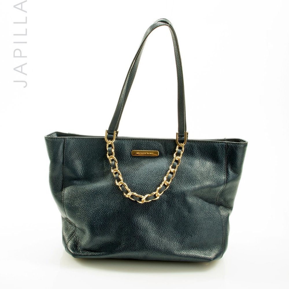 ELEGANT MICHAEL KORS NAVY BLUE PEBBLED LEATHER LUNCH TOTE